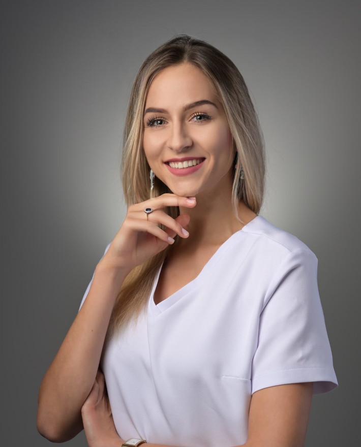 profilowe Aleksandra Przekwas retusz 710